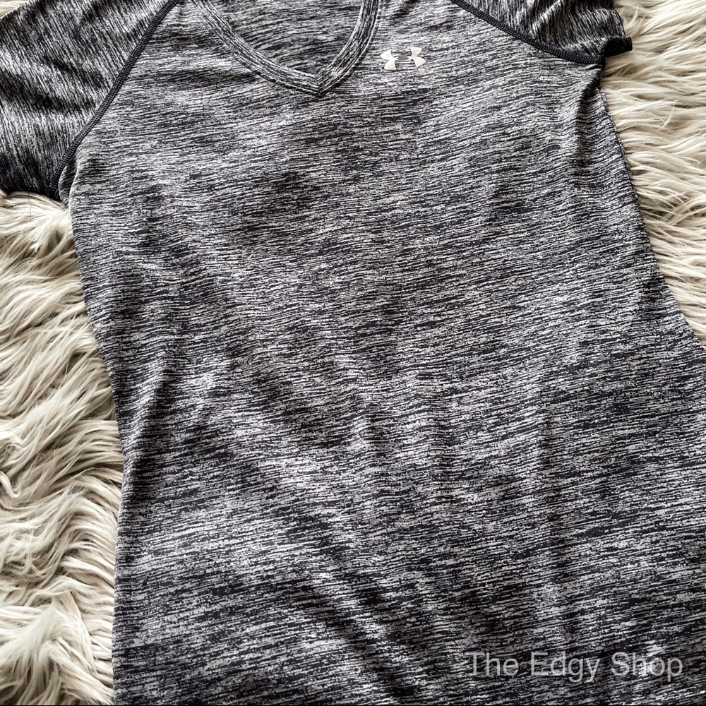 Under Armour | Heat Gear Semi-Fitted V-Neck T-Shirt - Picture 3 of 7